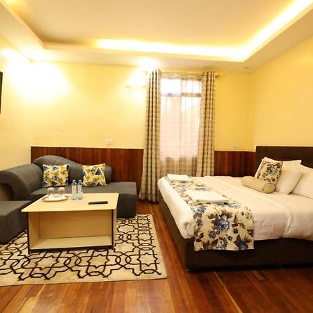 Sirona Getaway Hotel Nairobi Buitenkant foto