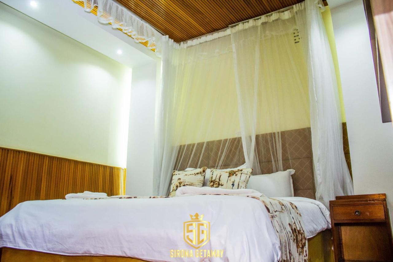 Sirona Getaway Hotel Nairobi Buitenkant foto