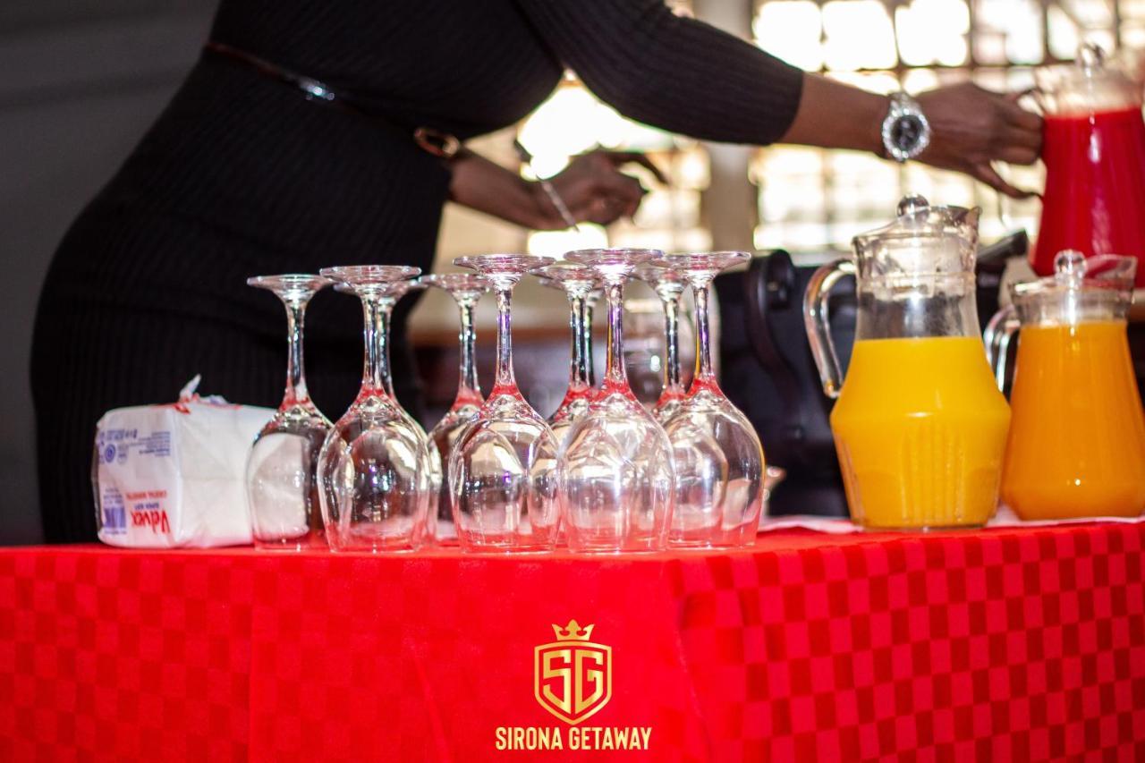 Sirona Getaway Hotel Nairobi Buitenkant foto