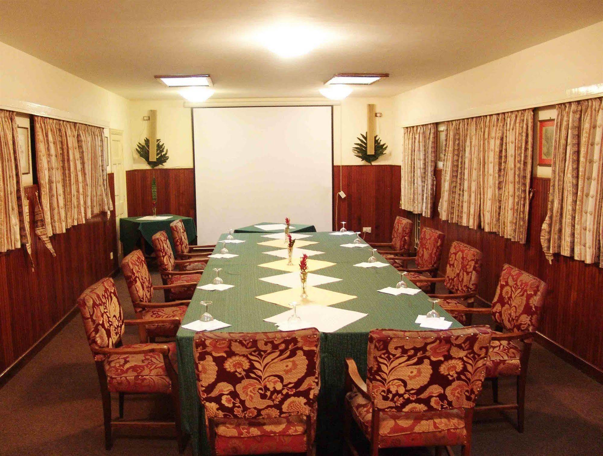 Sirona Getaway Hotel Nairobi Buitenkant foto