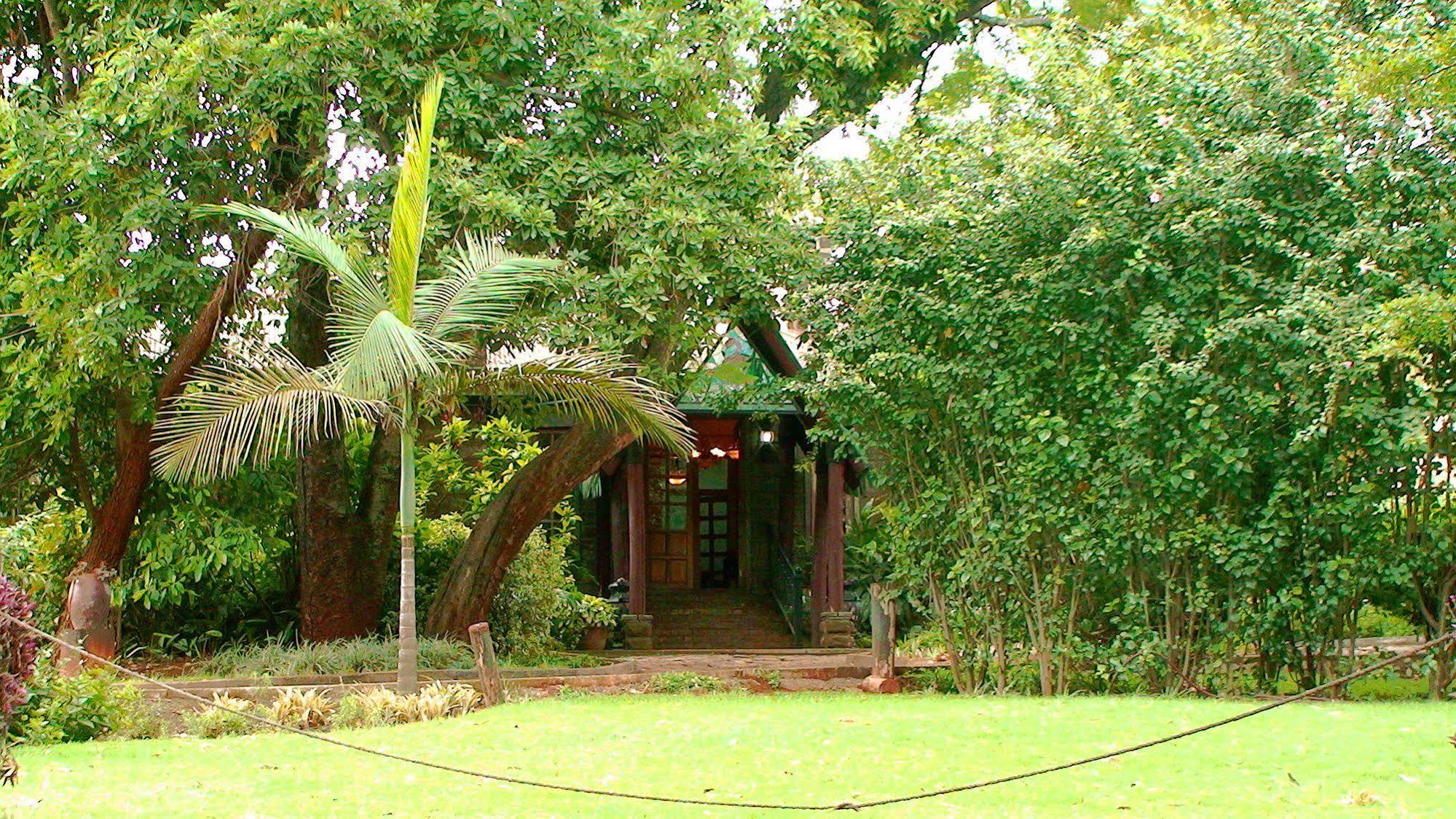 Sirona Getaway Hotel Nairobi Buitenkant foto